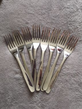 Maxwell Williams 18/0 Stainless Set of Eight Forks New without Tags 8" in Length